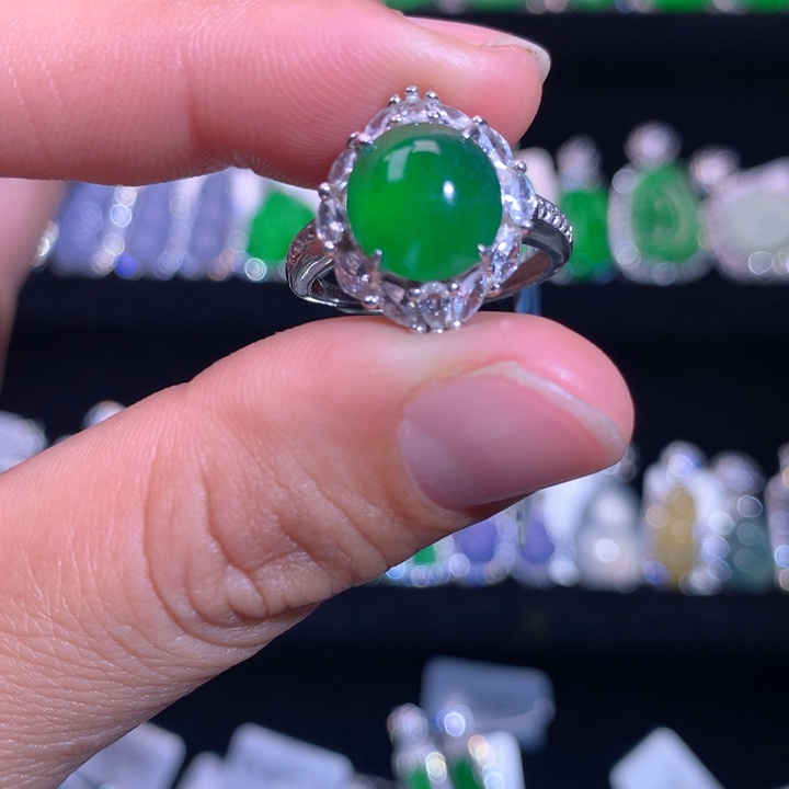 【闪购商品】颈饰银S925镶嵌翡翠天然翡翠