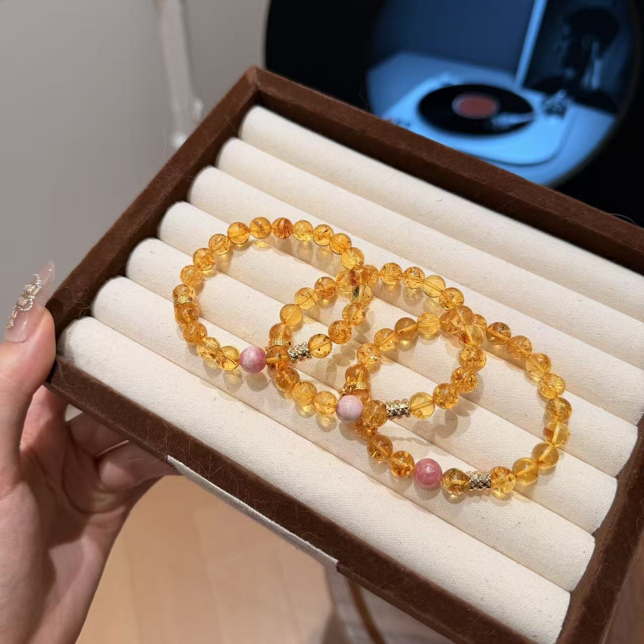 花珀红纹石手串手链 多样性发其一C128