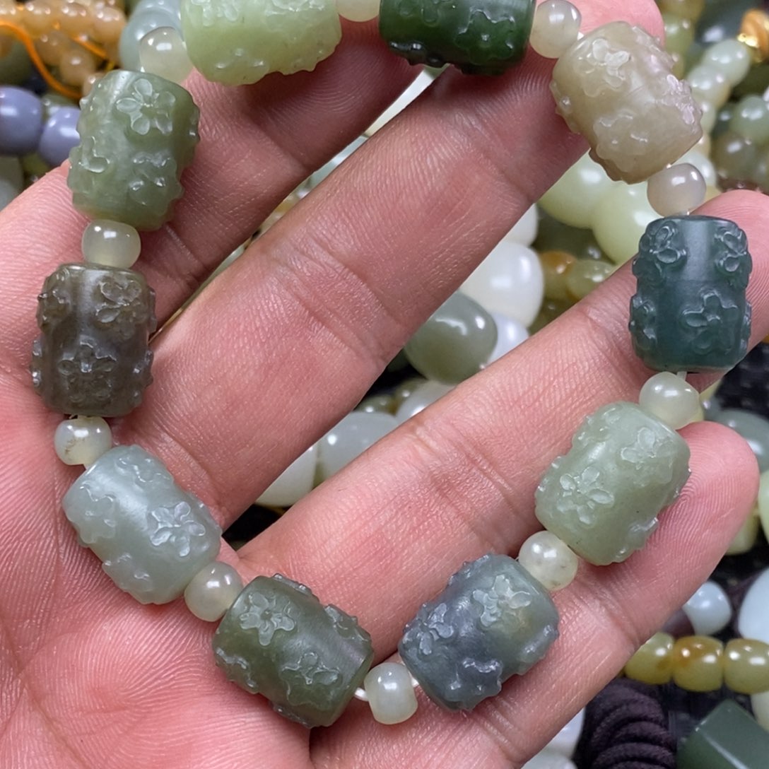 和田玉手链未镶嵌