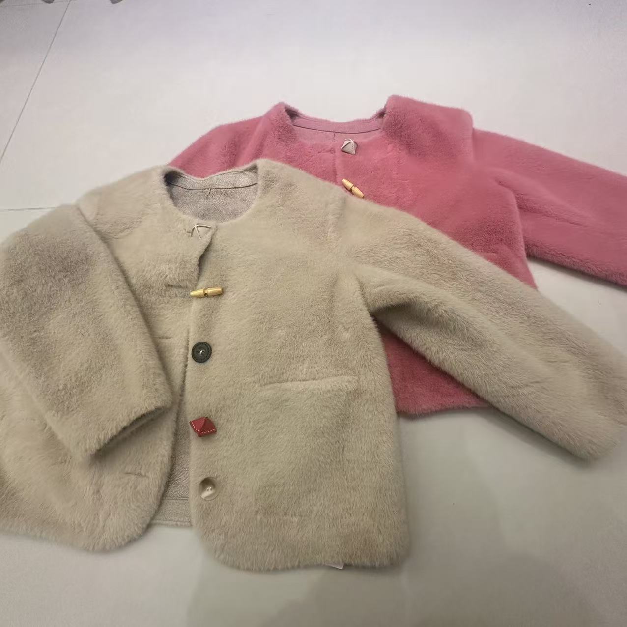 LX孤品缺码外套--麂皮绒无领小香风外套W001