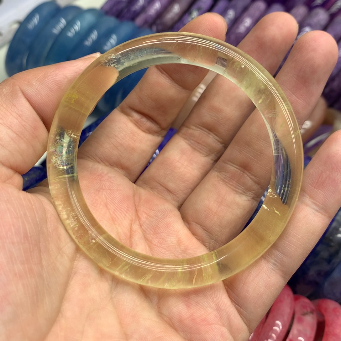 水晶手镯未镶嵌手镯