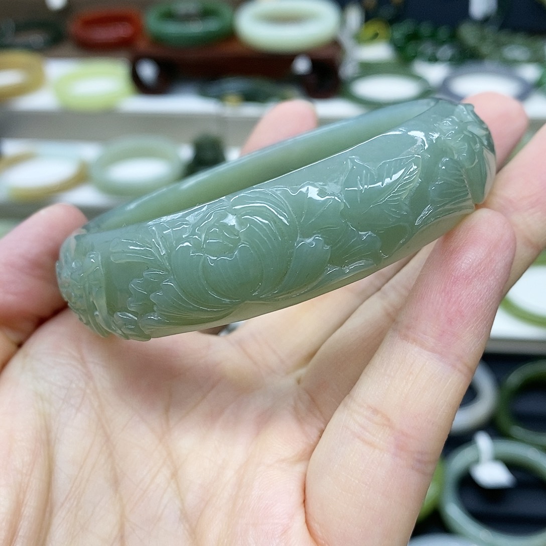 【闪购商品】和田玉手镯未镶嵌