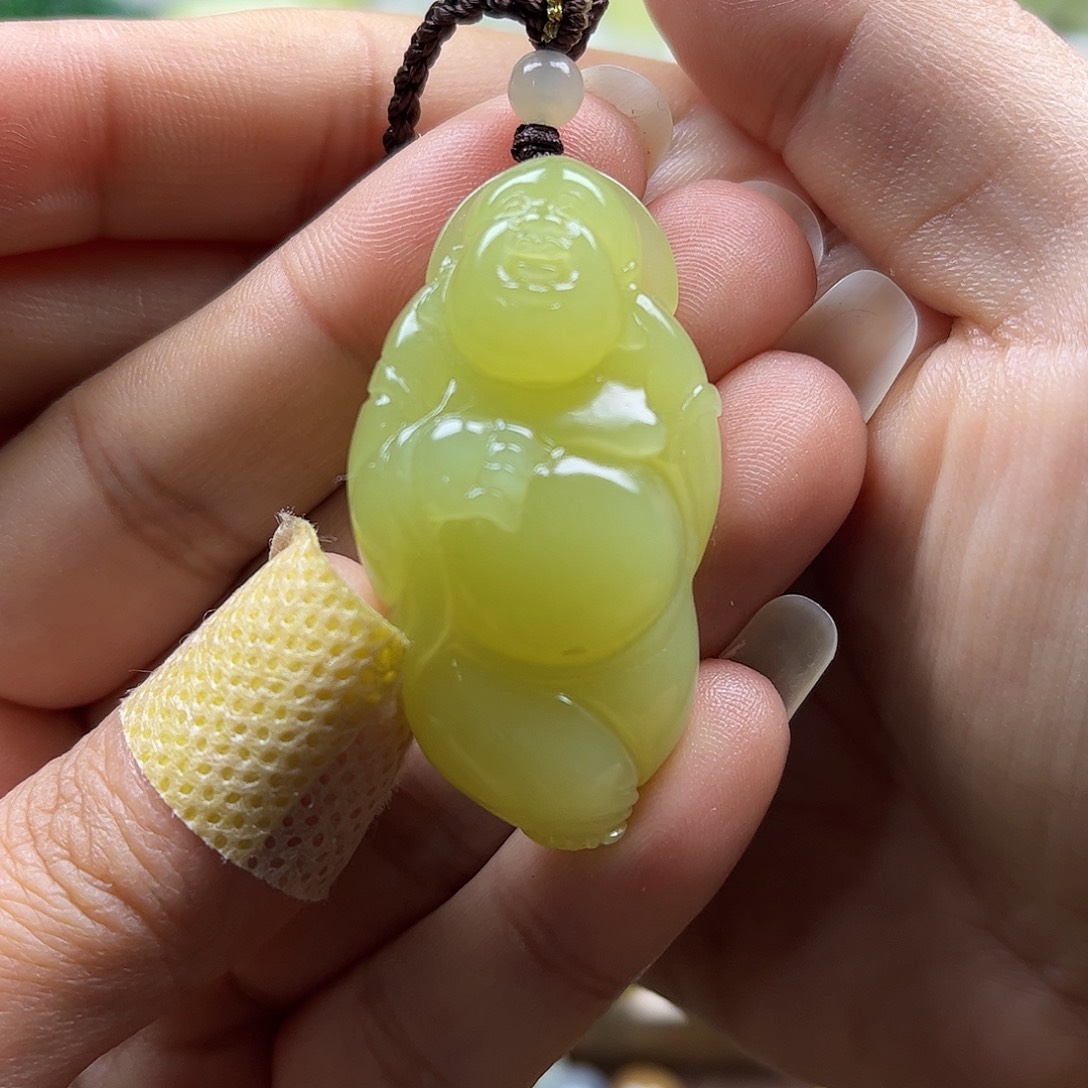 和田玉吊坠未镶嵌