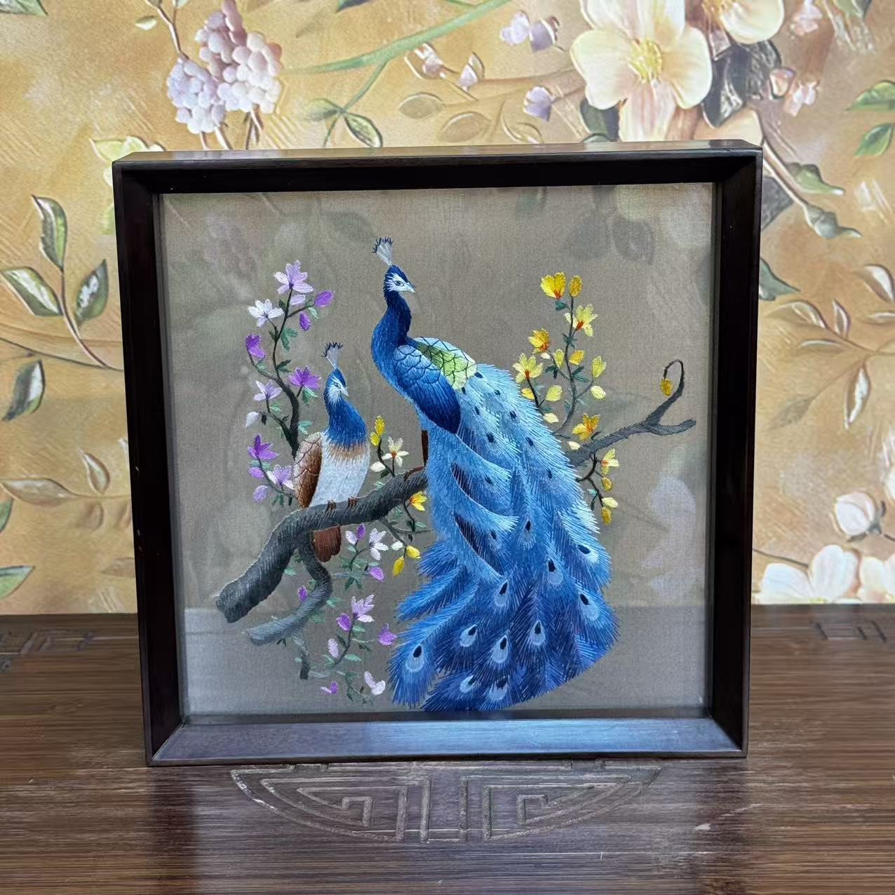 手绣双面绣古风苏绣孔雀繁华刺绣精美款式摆件送礼