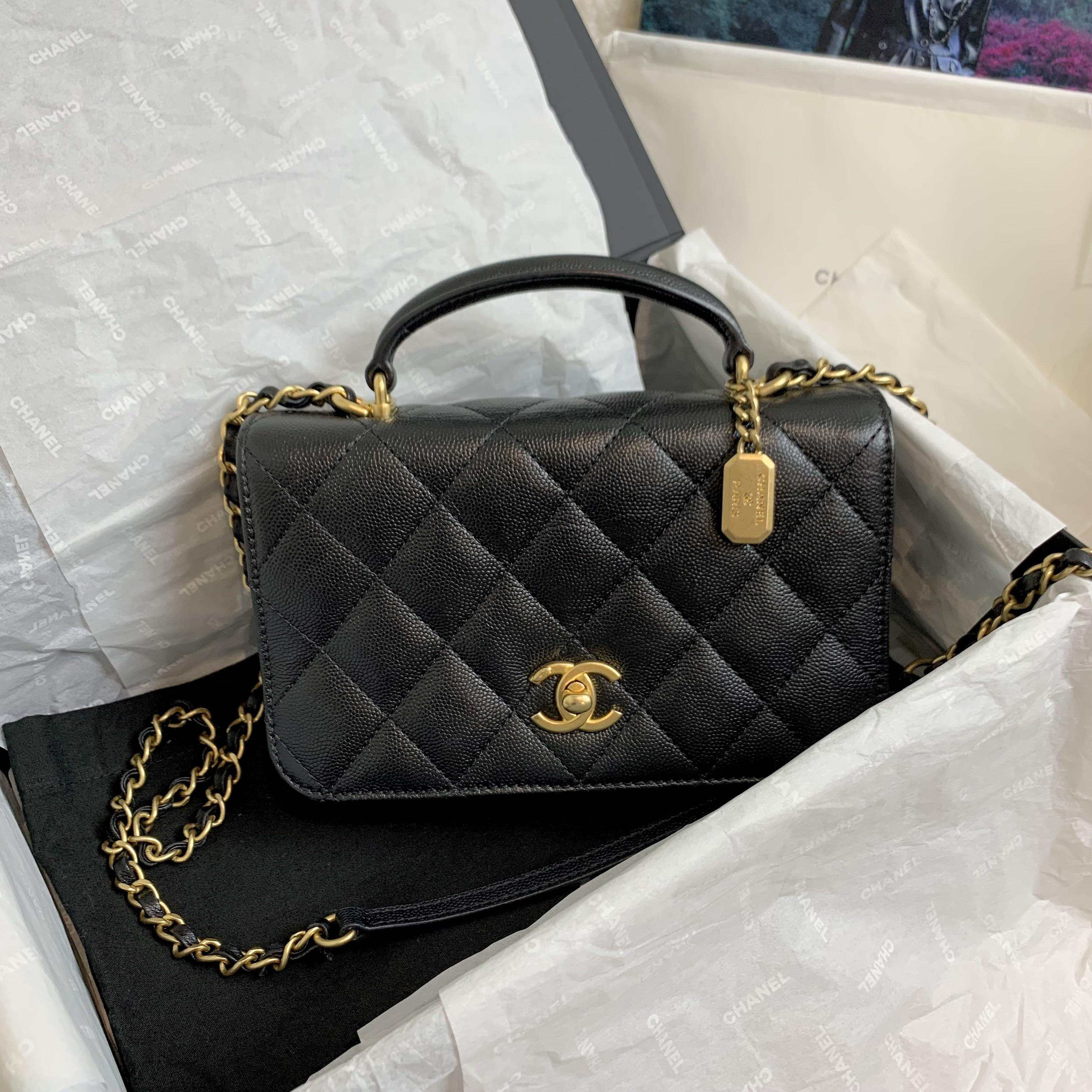 99新 Chanel/香奈儿 壹臻/23B黑金牛金币风琴手柄包17522178