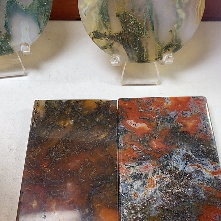 挣***猬玛瑙/玉髓未镶嵌吊坠(赠链)