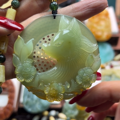 岫玉挂件未镶嵌挂件