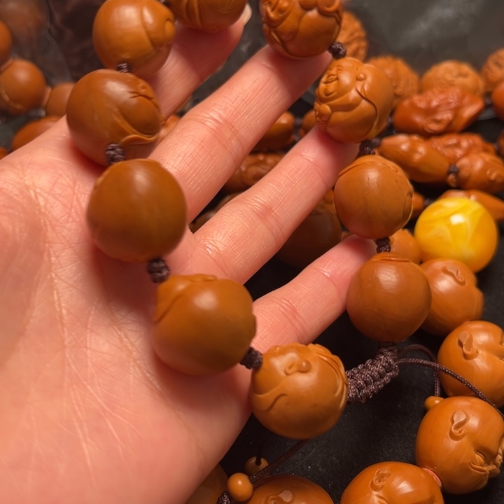 5***豪橄榄核吊坠米勒串