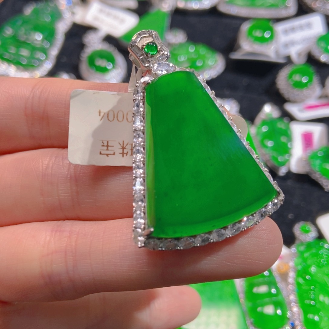翡翠吊坠(不含链)银S925镶嵌