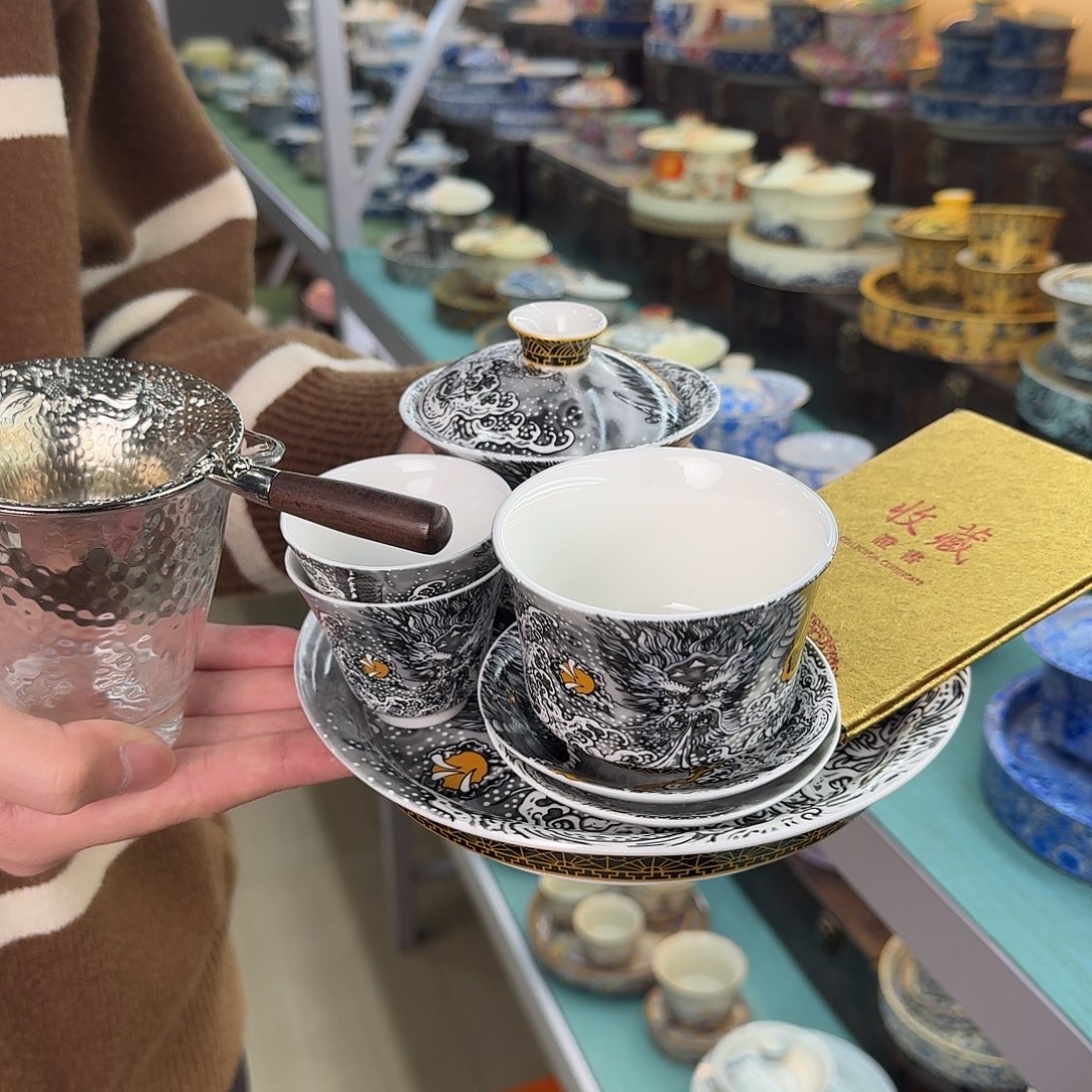 祝我们成为很好的人