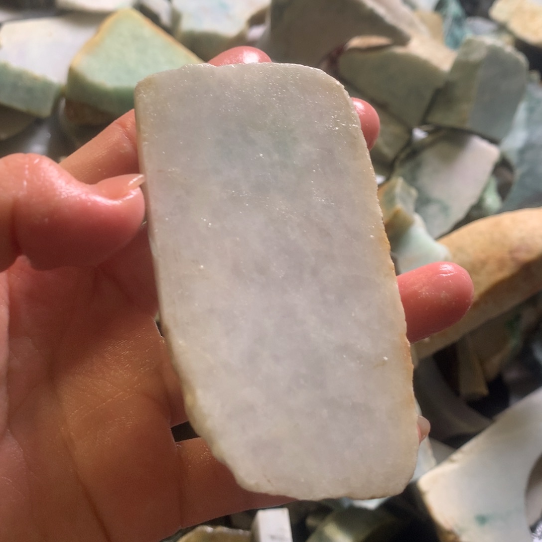 翡翠颈饰未镶嵌缅甸翡翠