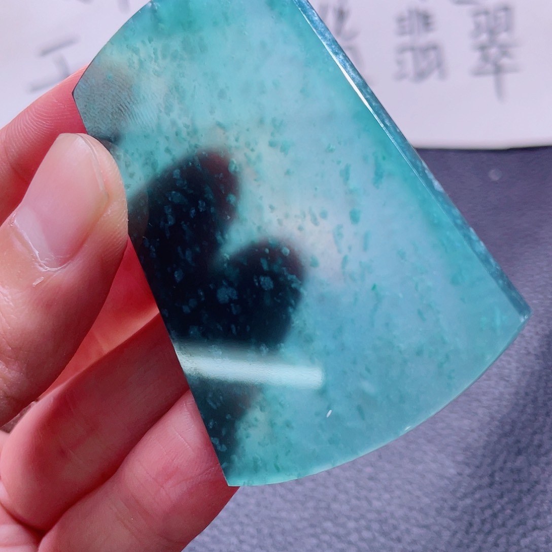 翡翠颈饰未镶嵌888888888