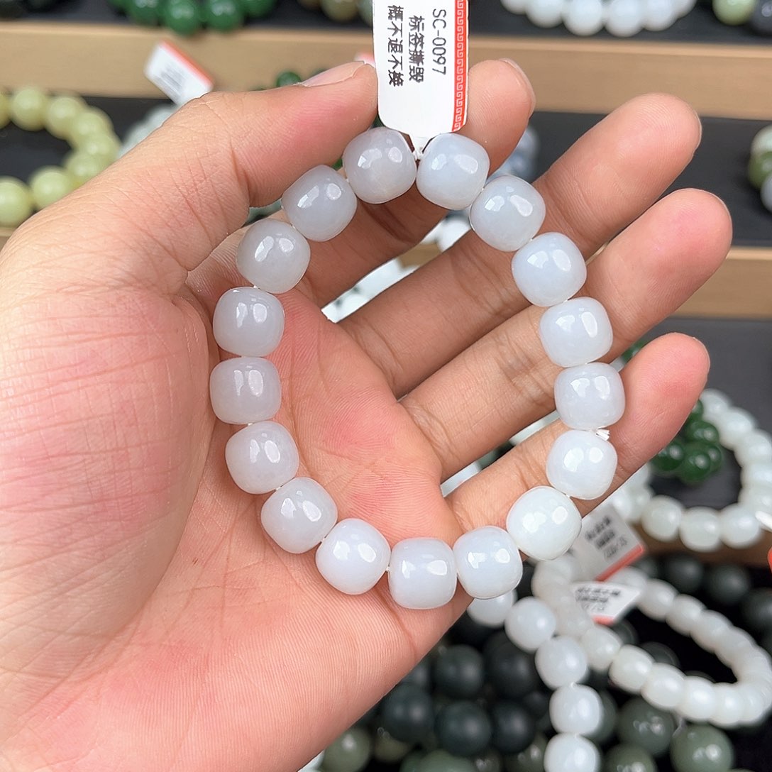 和田玉手串未镶嵌纯天然新疆和田玉黑山料山流水12mm