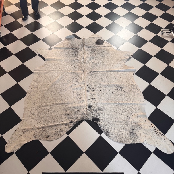 【本尼家】K2013 235*210cm专拍牛皮地毯家用轻奢