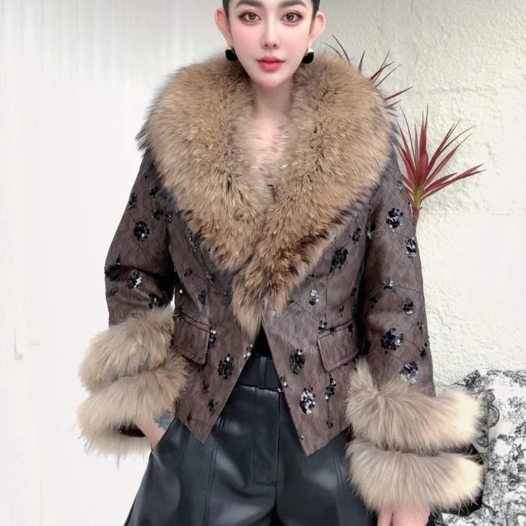 LEDS 25178【奢华亮片王炸款】冬季新款蕾丝亮片短款精致外套