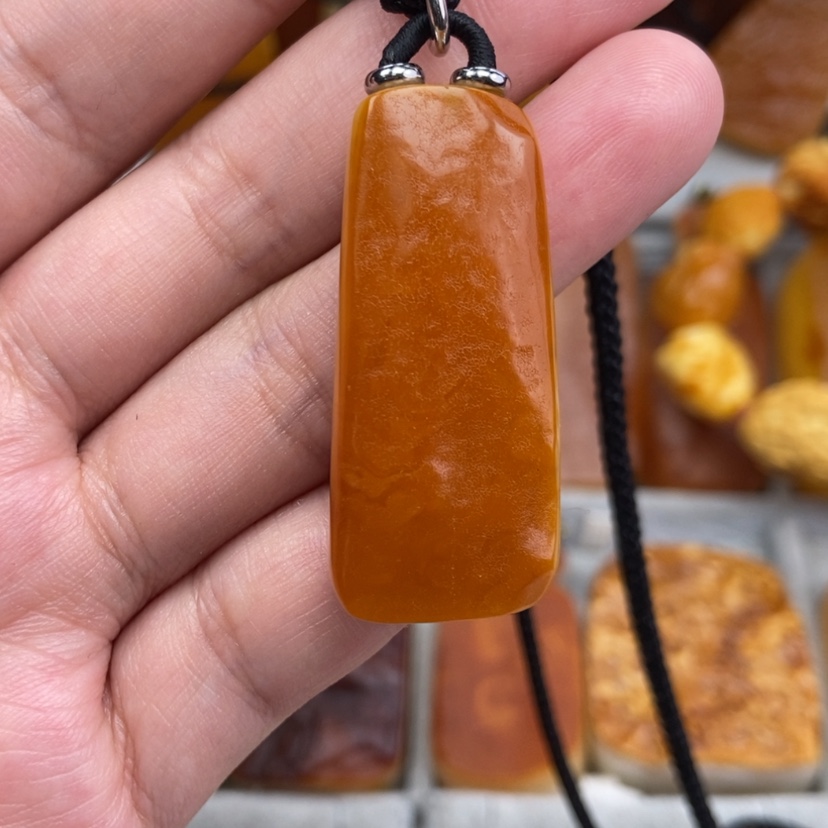 【闪购商品】琥珀珠宝奇石未镶嵌