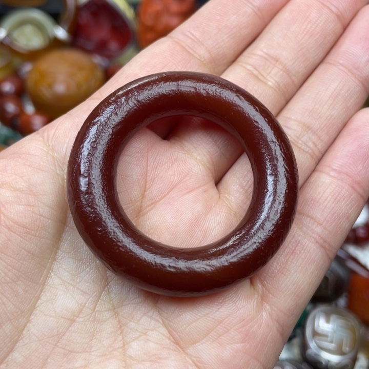 玛瑙/玉髓颈饰未镶嵌