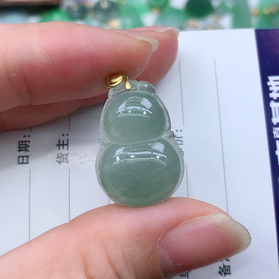 翡翠吊坠(不含链)18K金镶嵌