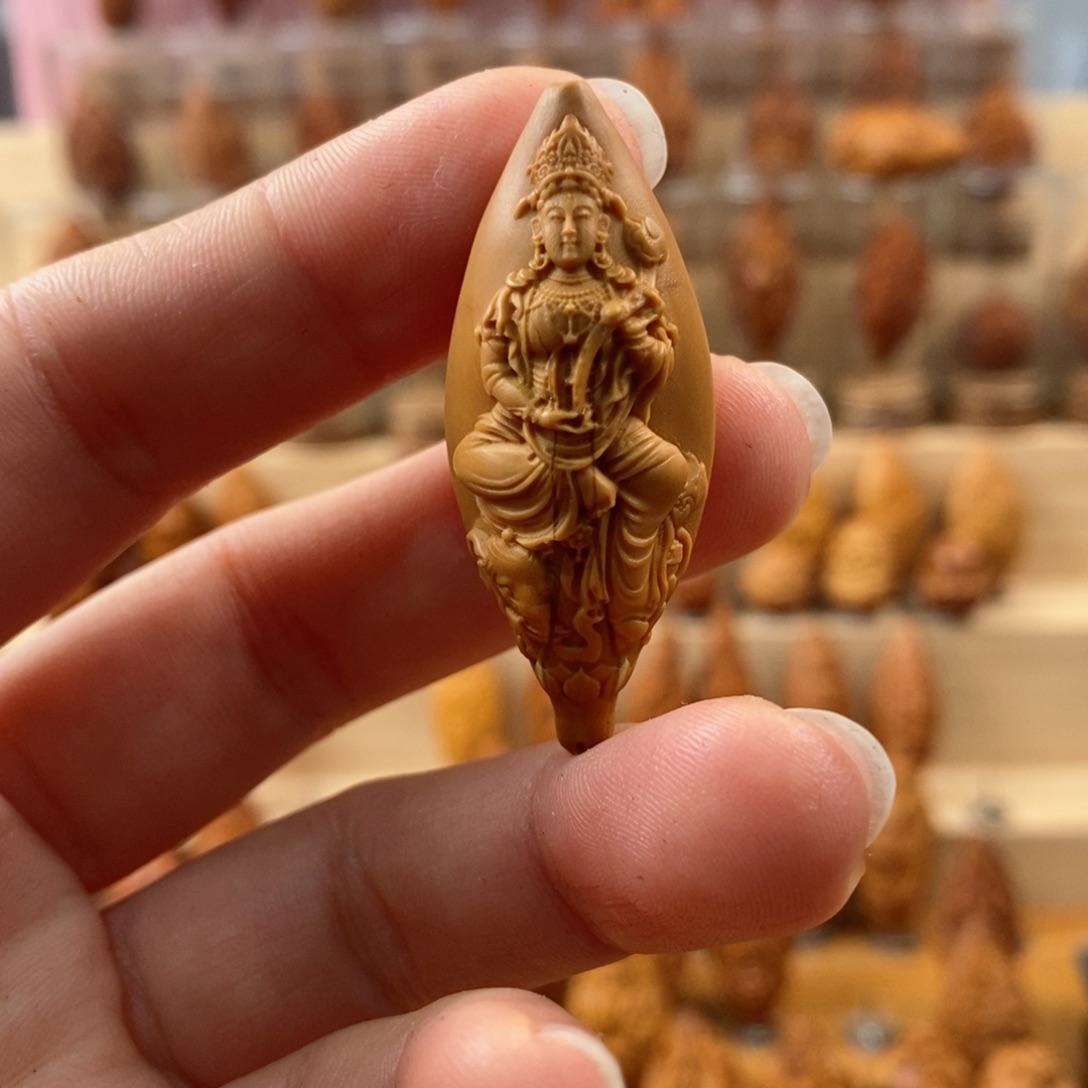 橄榄核手串/手链珒*?生肖蛇