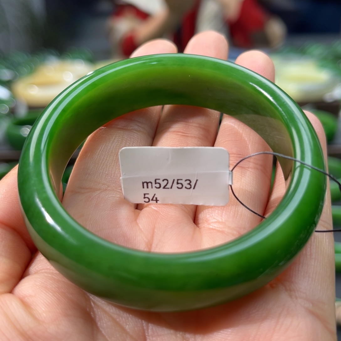 和田玉（碧玉）手镯未镶嵌