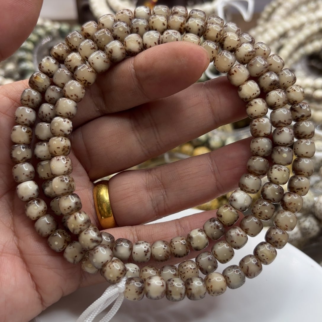 J***Y星月菩提吊坠76水晶果冻大留白