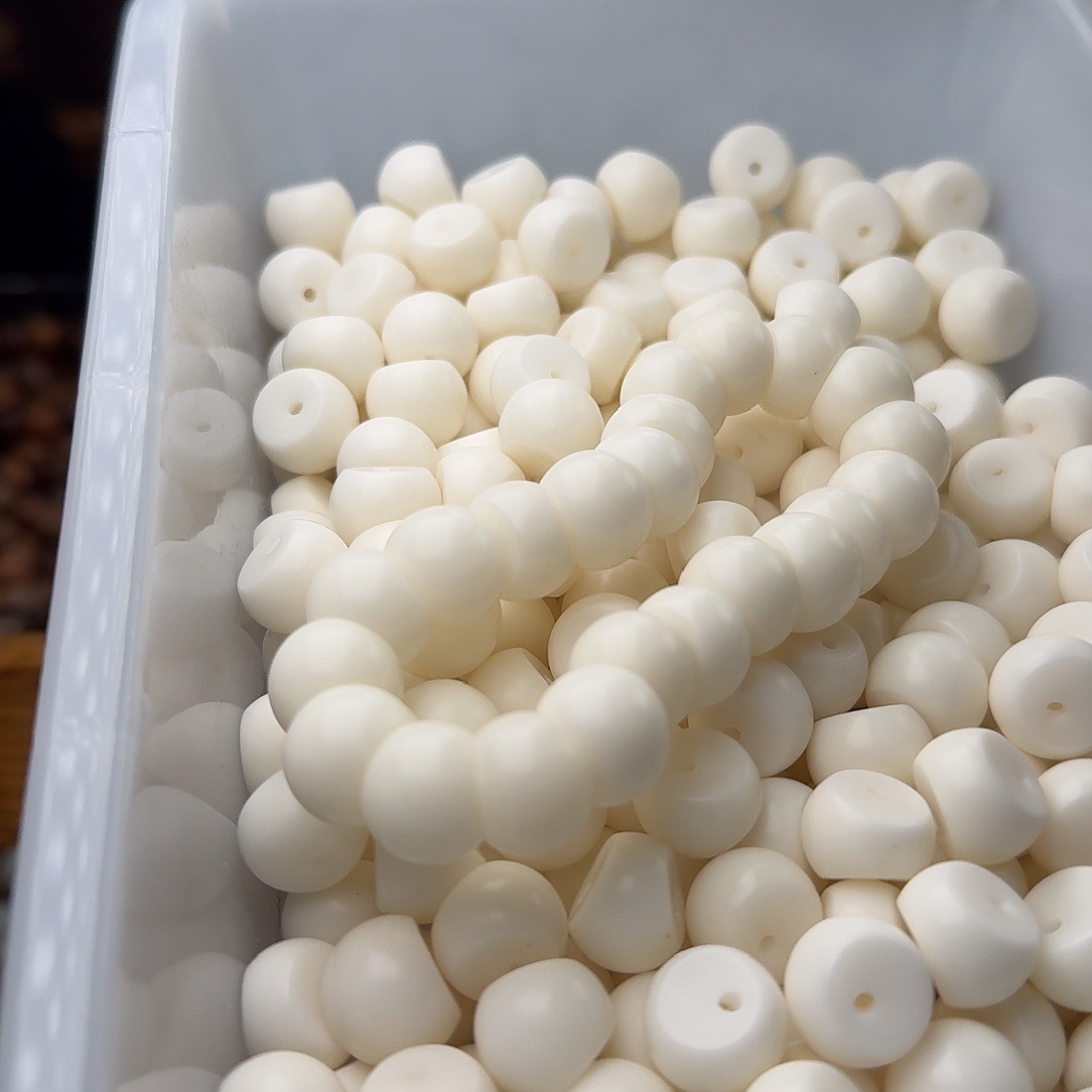 菩提根/象牙果吊坠50 颗骨瓷白干磨 蒜瓣 14  厚切