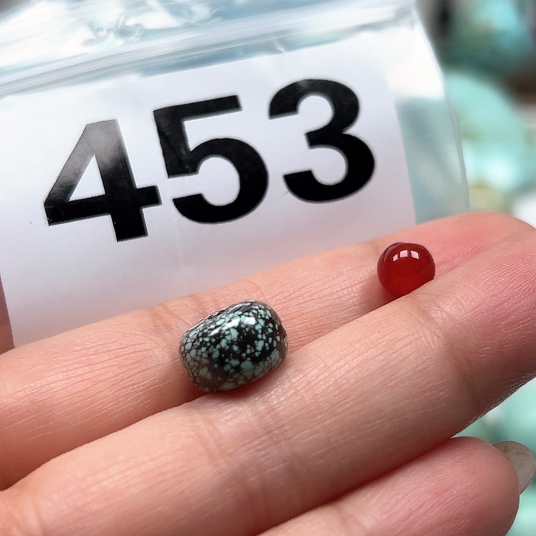 南红玛瑙颈饰未镶嵌