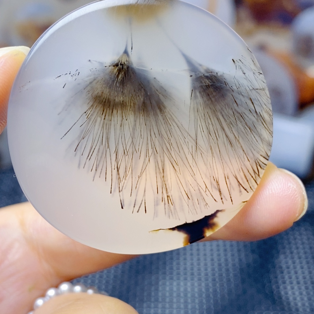 玛瑙/玉髓未镶嵌珠宝奇石