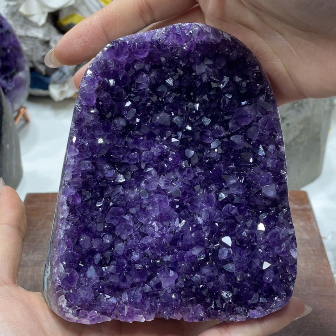 紫晶大型摆件（非配饰）未镶嵌