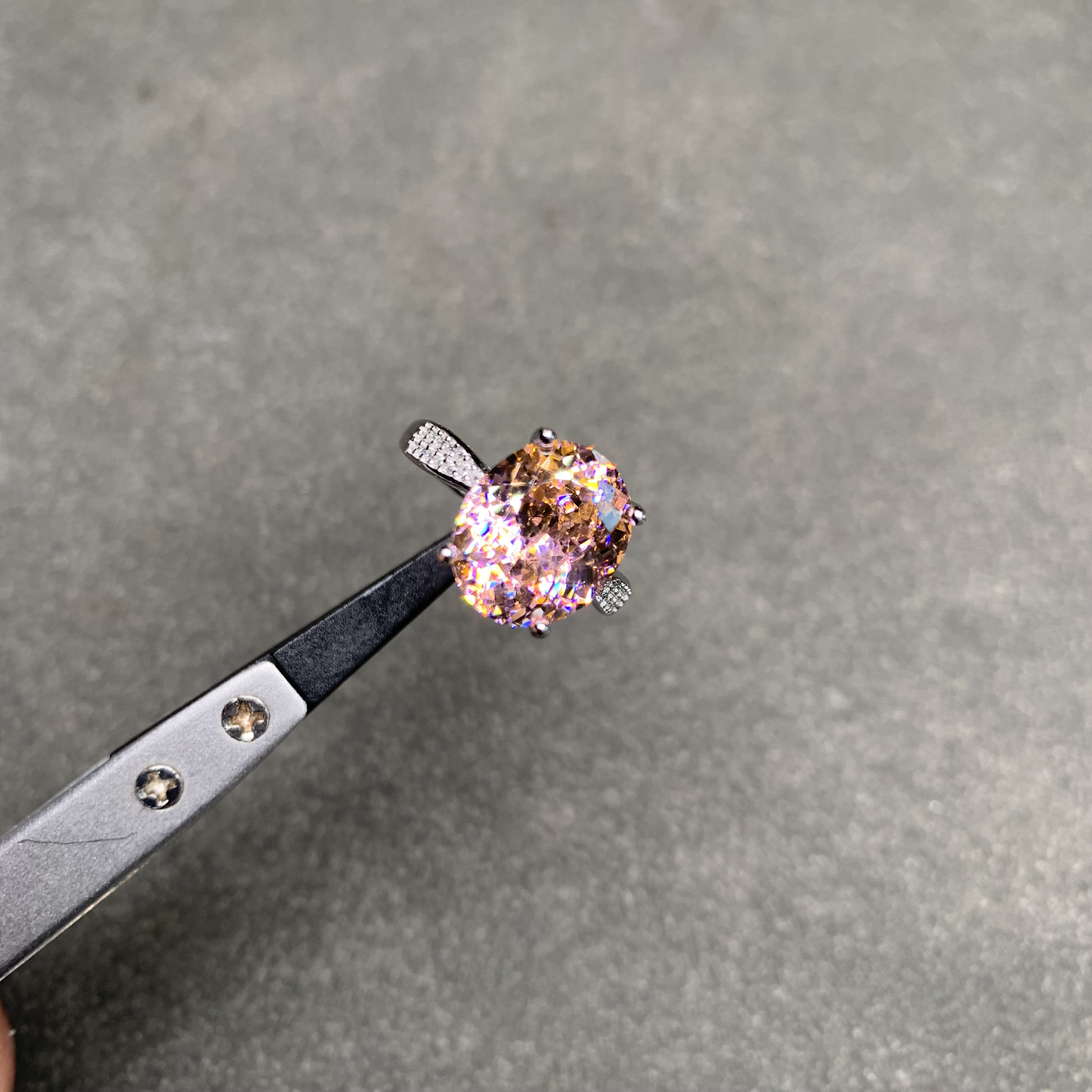 925银戒指 S925经典大颗粒10×12日出色粉碧 简约大方款戒指011