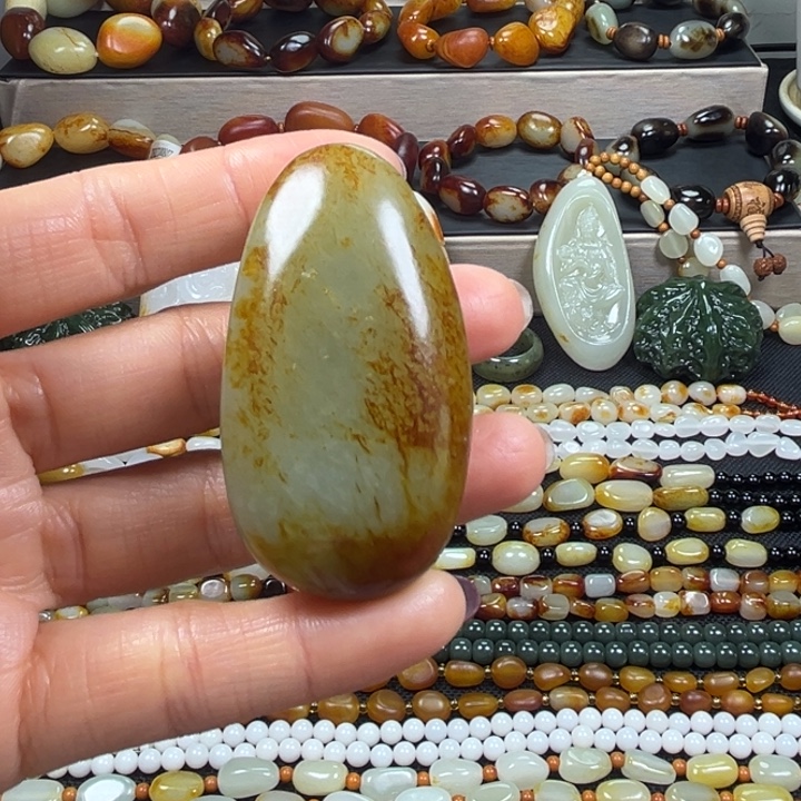 和田玉未镶嵌手串