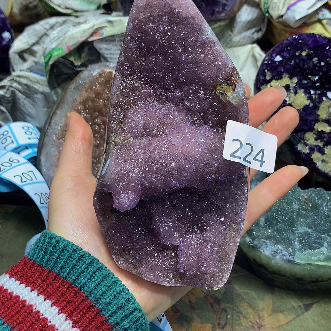 紫晶大型摆件（非配饰）未镶嵌
