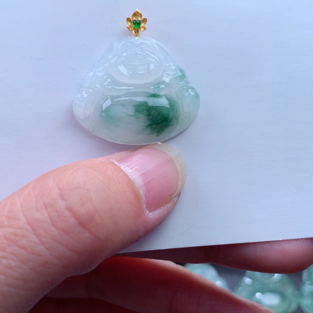 翡翠吊坠(不含链)18K金镶嵌