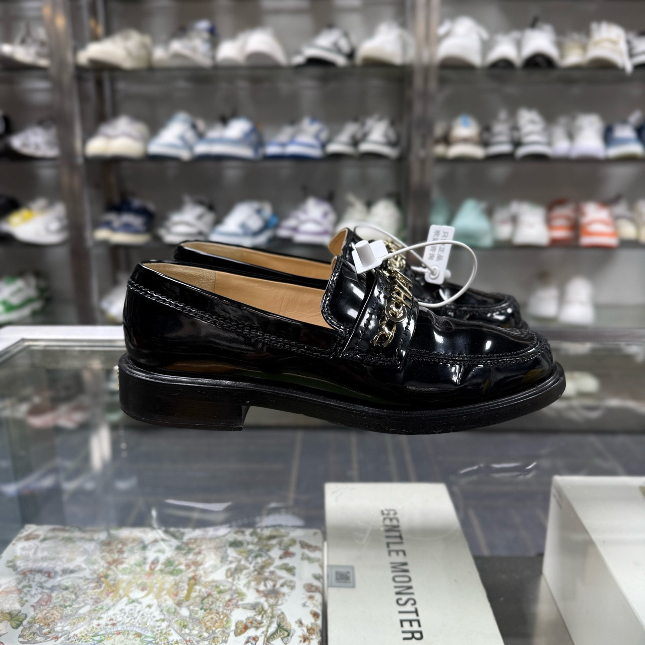 99新 Chanel/香奈儿 经典链条LOGO乐福鞋 尺码/37 YH16501
