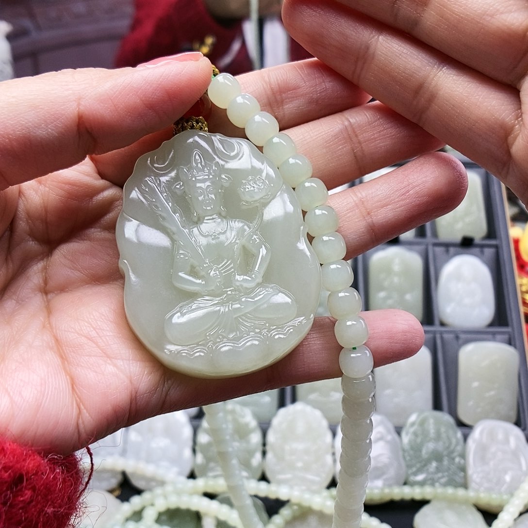 和田玉颈饰未镶嵌周****