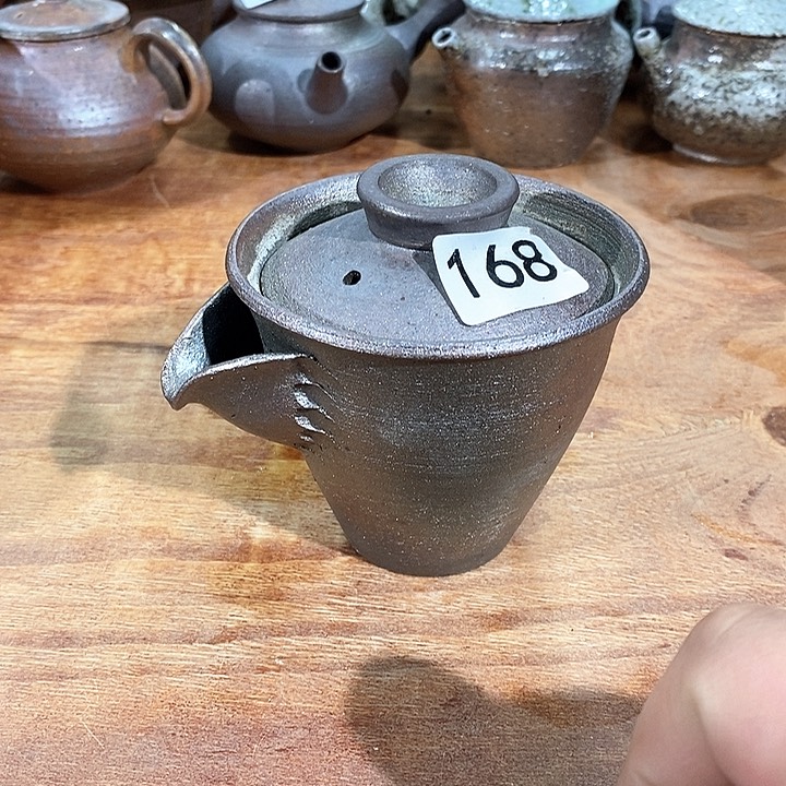 我们的确是一个人