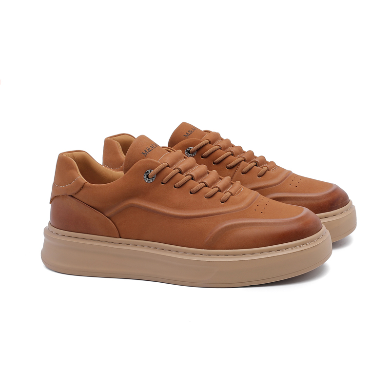 头层牛皮秋季新款男鞋潮流百搭透气休闲鞋发泡底轻质板鞋