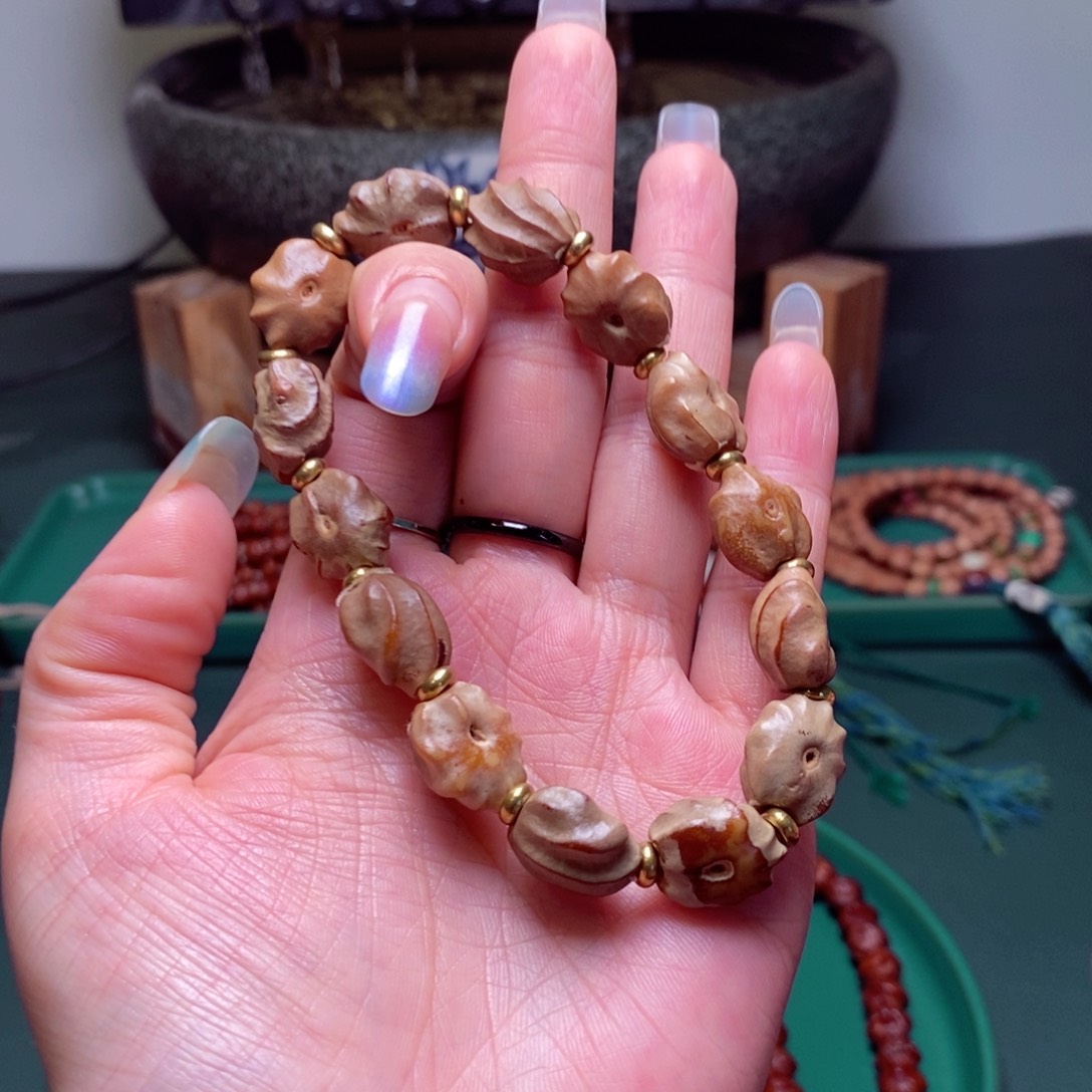 柏香籽/百香籽吊坠67.7龙骨