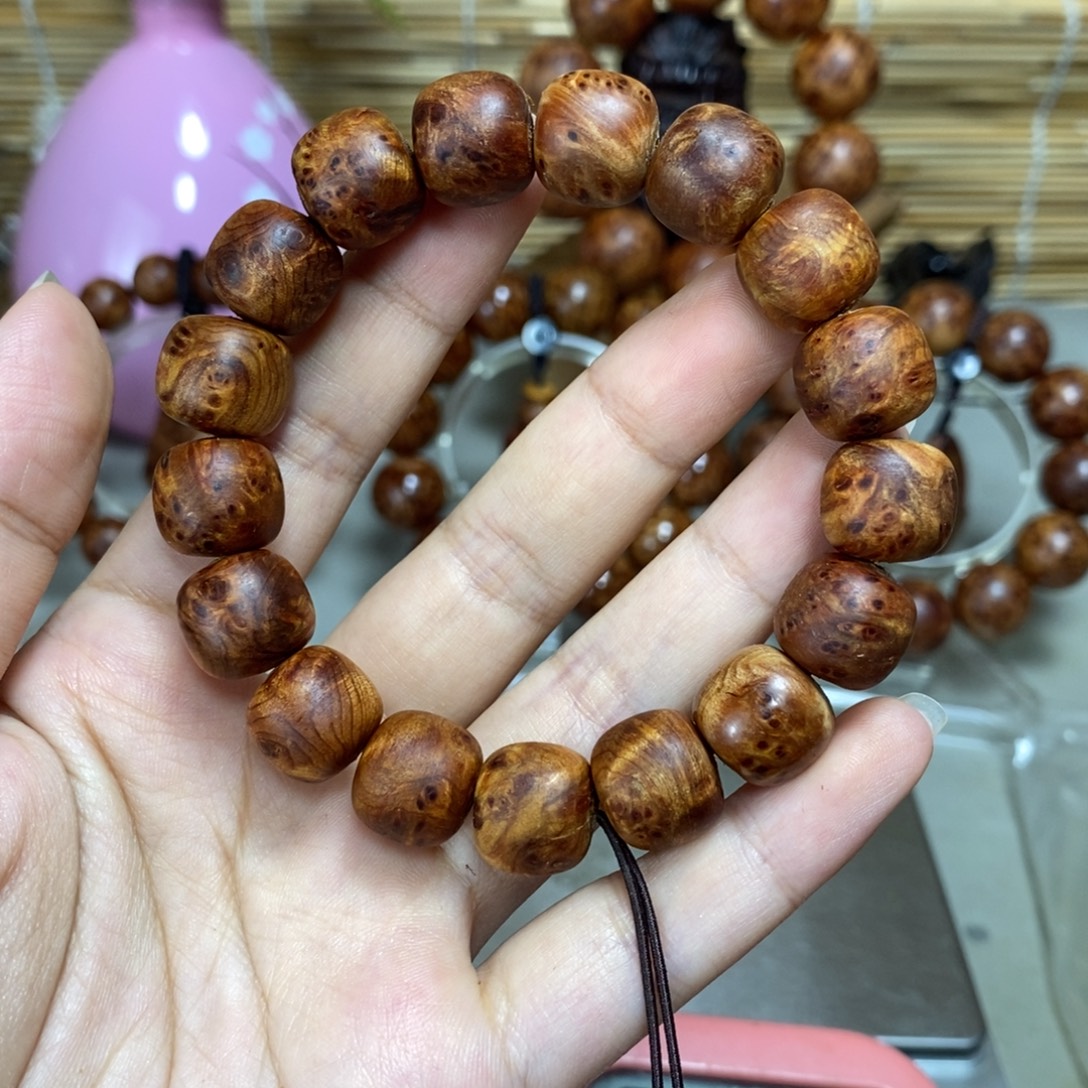 q***️手串/手链柏木（崖柏）