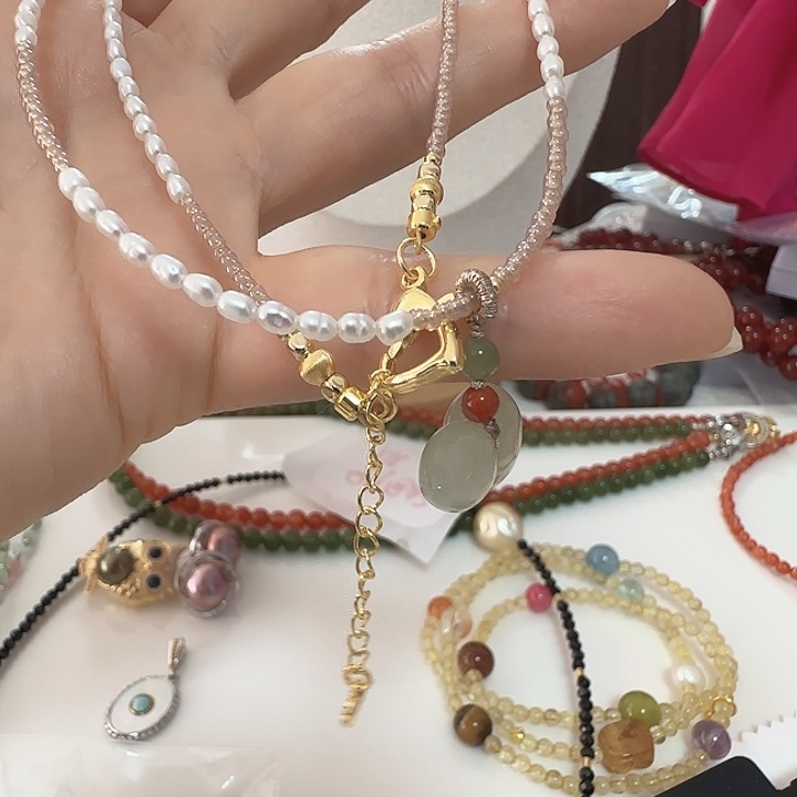 ****°和田玉未镶嵌颈饰葫芦设计款有结构