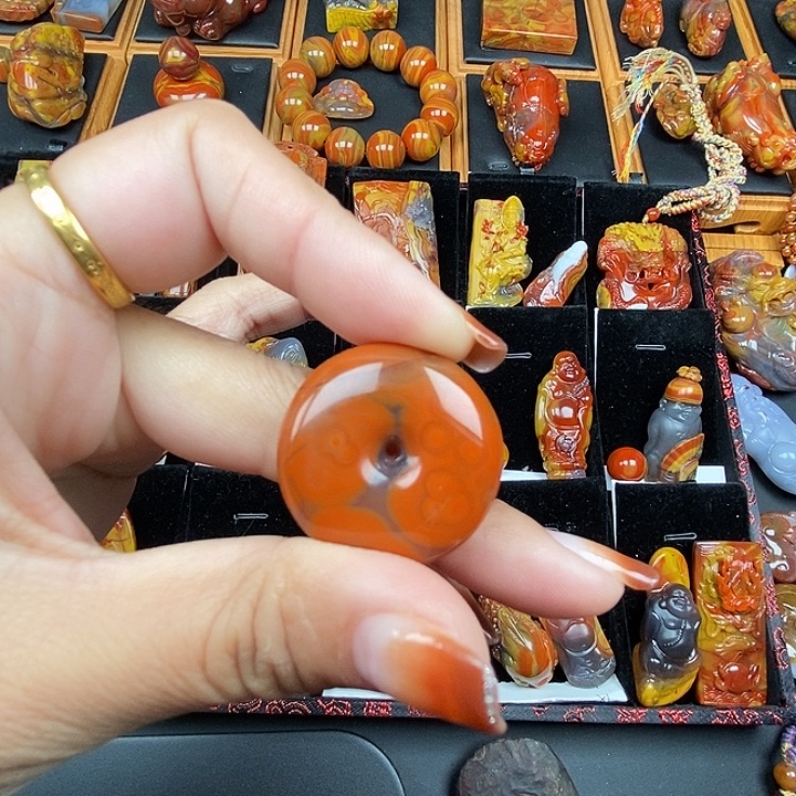 玛瑙/玉髓未镶嵌天然玛瑙战国红