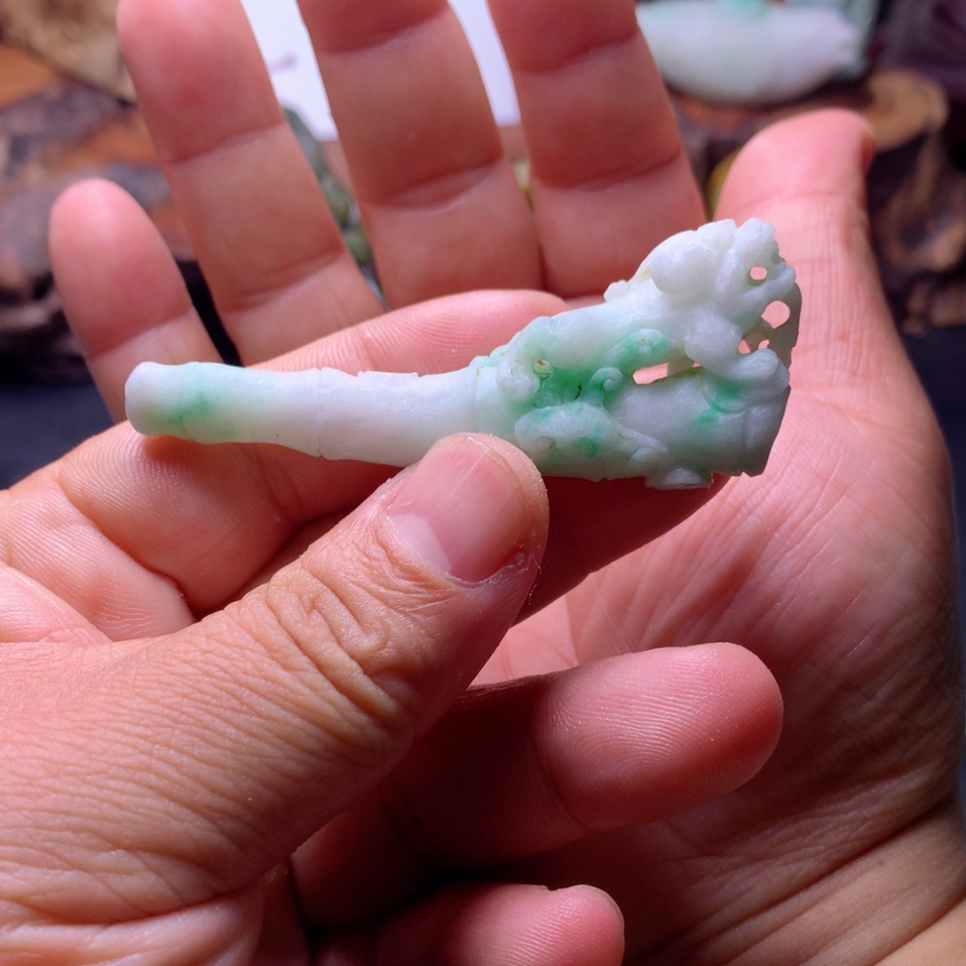 定制翡翠未镶嵌翡翠