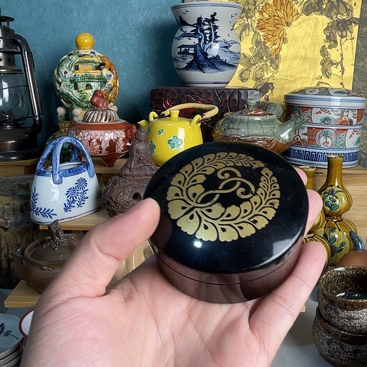 丰***收瓷片香盒好看的不错的
