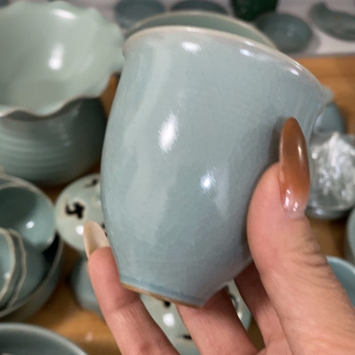 瓷片闻香杯一一一一一一一暇