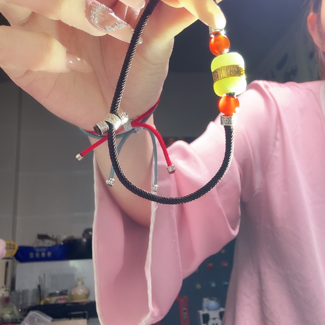 和田玉路路通手链咖色18K金镶嵌