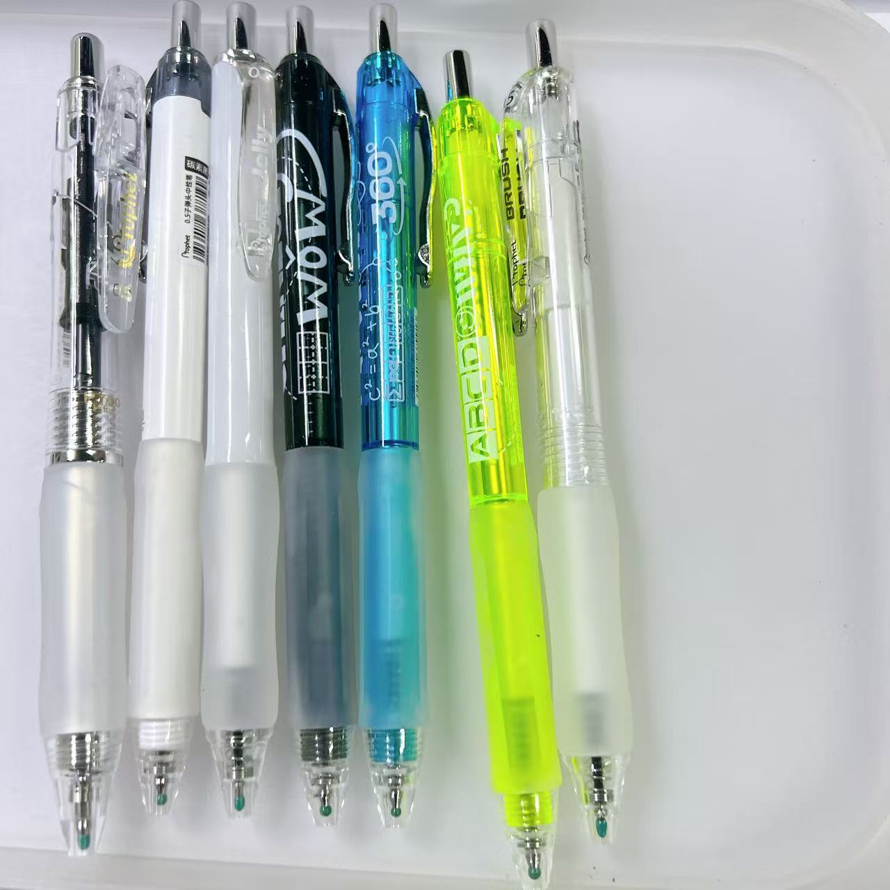 【黑墨-7支】A32鸭先知按动中性笔-璀璨不挑杆