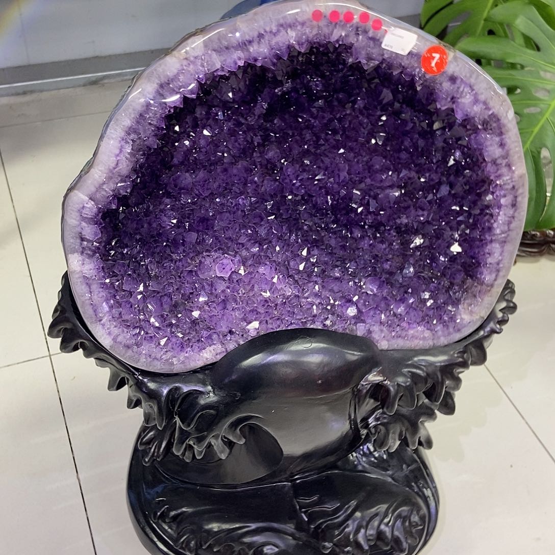 紫晶未镶嵌大型摆件（非配饰）