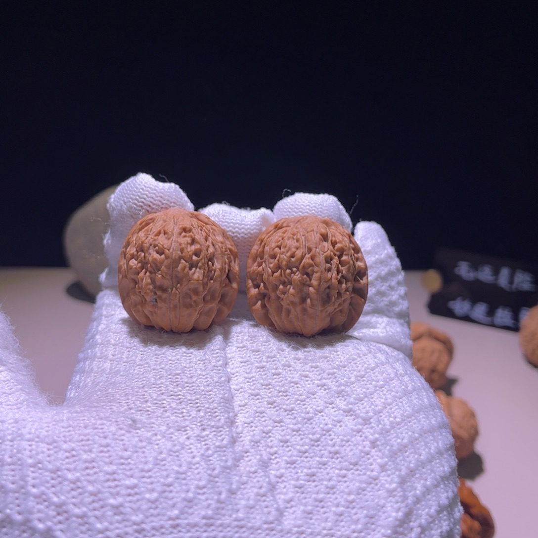 文玩核桃吊坠32野生石子磨