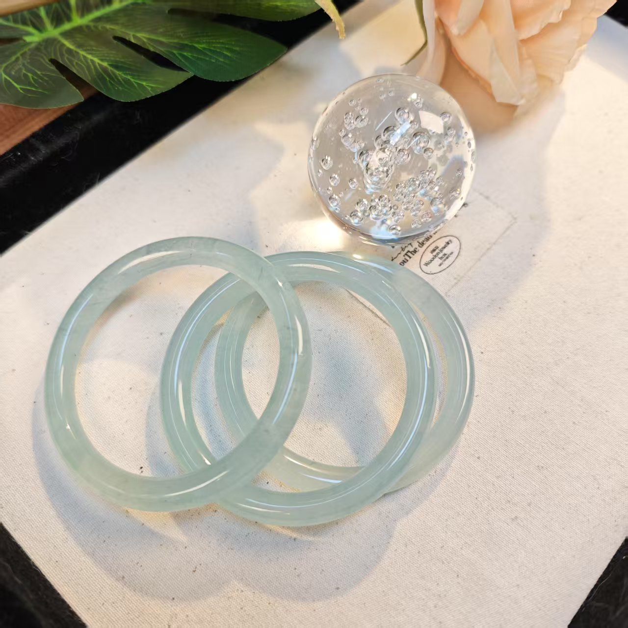 DX42蓝水翡翠手镯56圈口（多样性发其一）默认微瑕介意慎拍DX42