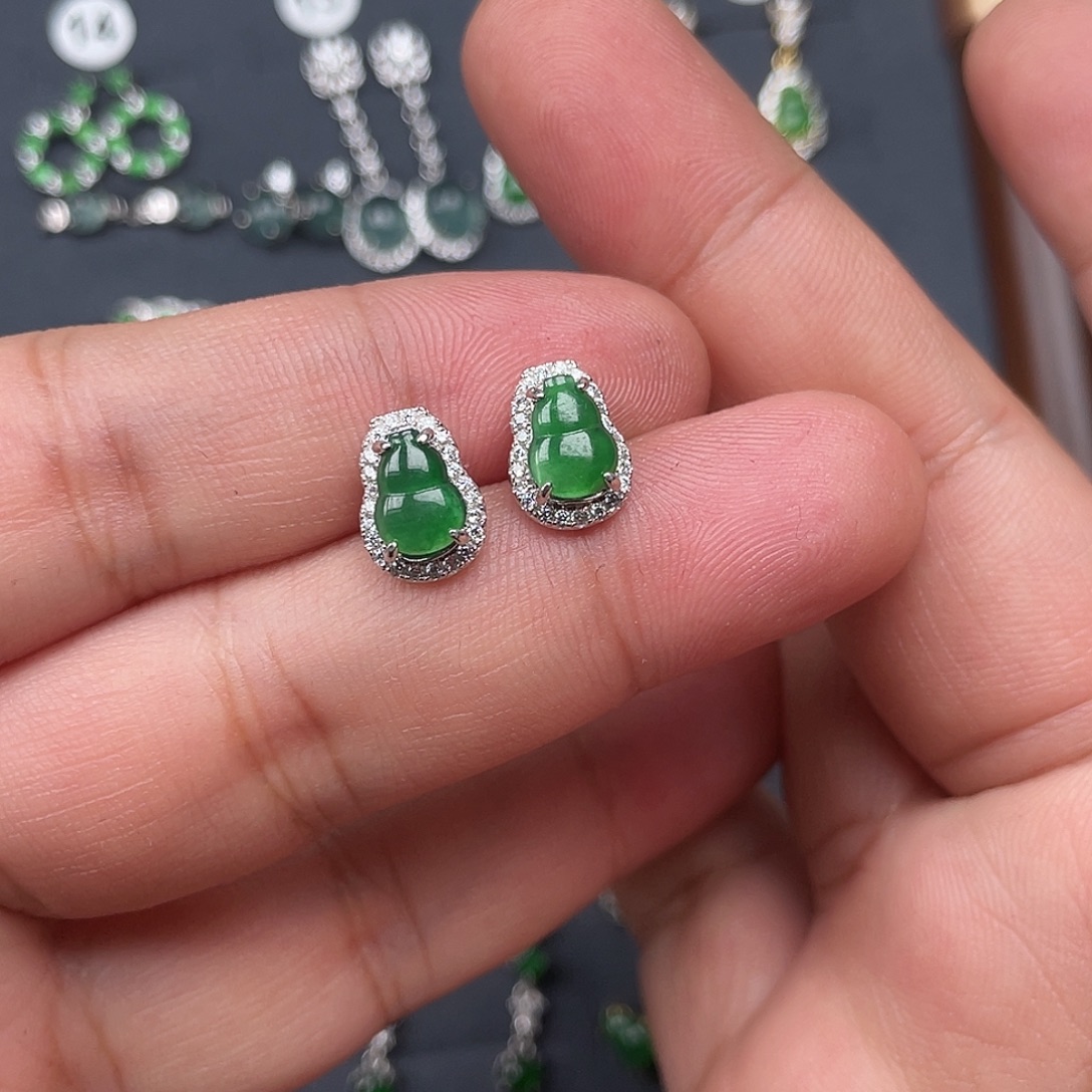 翡翠银S925镶嵌耳饰